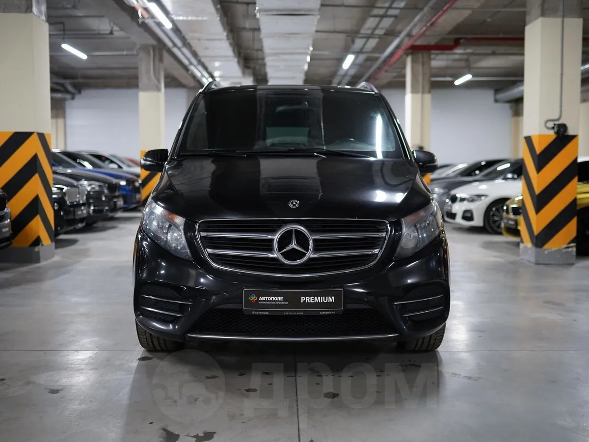 Mercedes-Benz V-Class Image 3